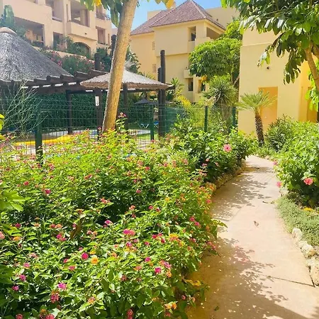 Duquesa Village Daire Manilva
