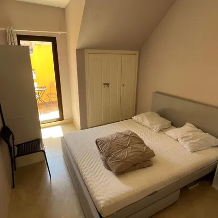 Duquesa Village Apartmán *